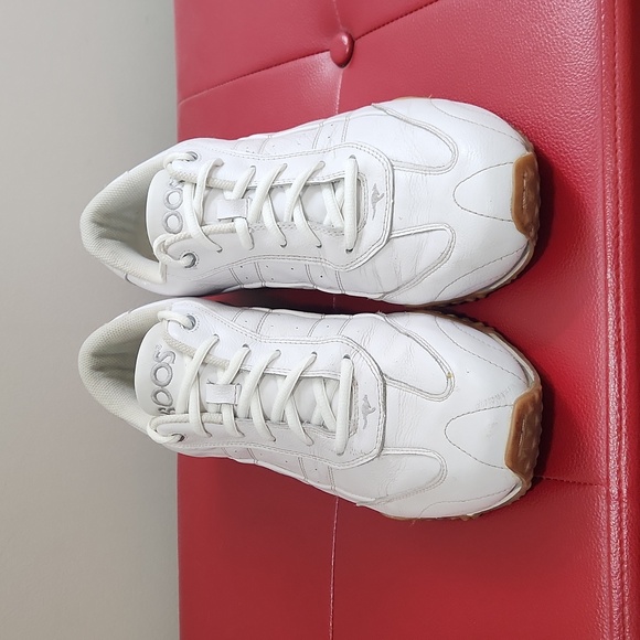 VINTAGE KangaROOS LEATHER RUNNERS - Picture 2 of 8